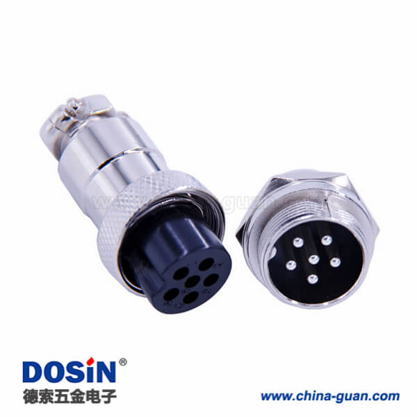 28-1 電子連接器GX20 6芯直式圓形母頭公座