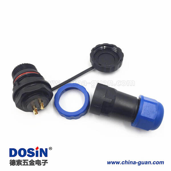 SP21大電流防水插頭15A連接器6芯