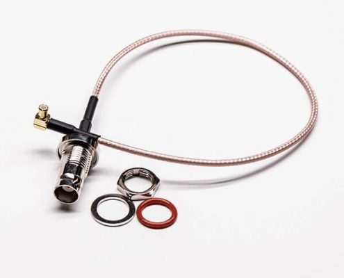 同軸線BNC頭穿墻母頭轉(zhuǎn)MCX彎式公頭接RG316線