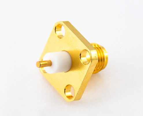 SMA母頭直式連接器4孔法蘭PCB安裝焊板