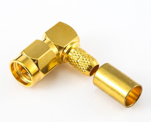 RG58 / RG142 / SYV50-3公頭SMA連接器彎式壓接