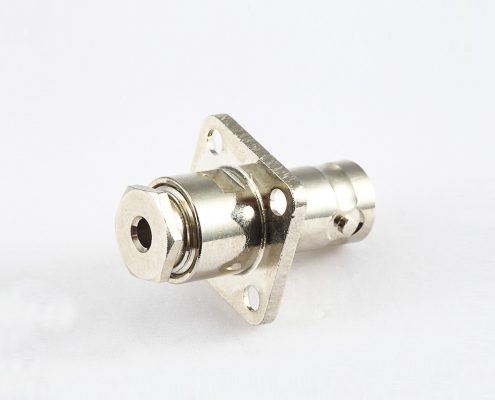 BNC連接器用于SYV50-2接線母頭180度帶4孔法蘭螺母鎖緊
