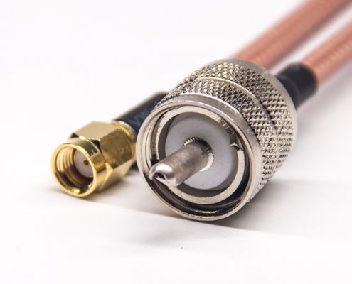 UHF公頭組裝線材轉(zhuǎn)反極SMA公頭接RG142線