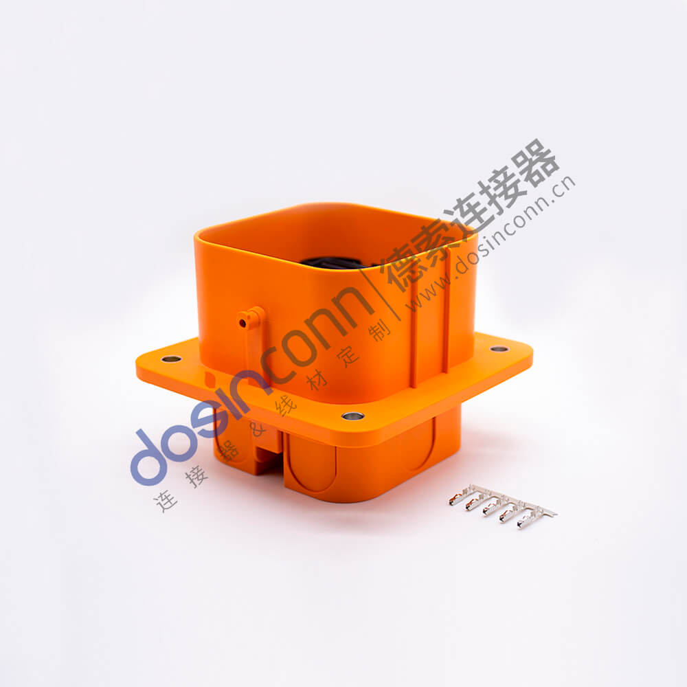 MSD-connector-025